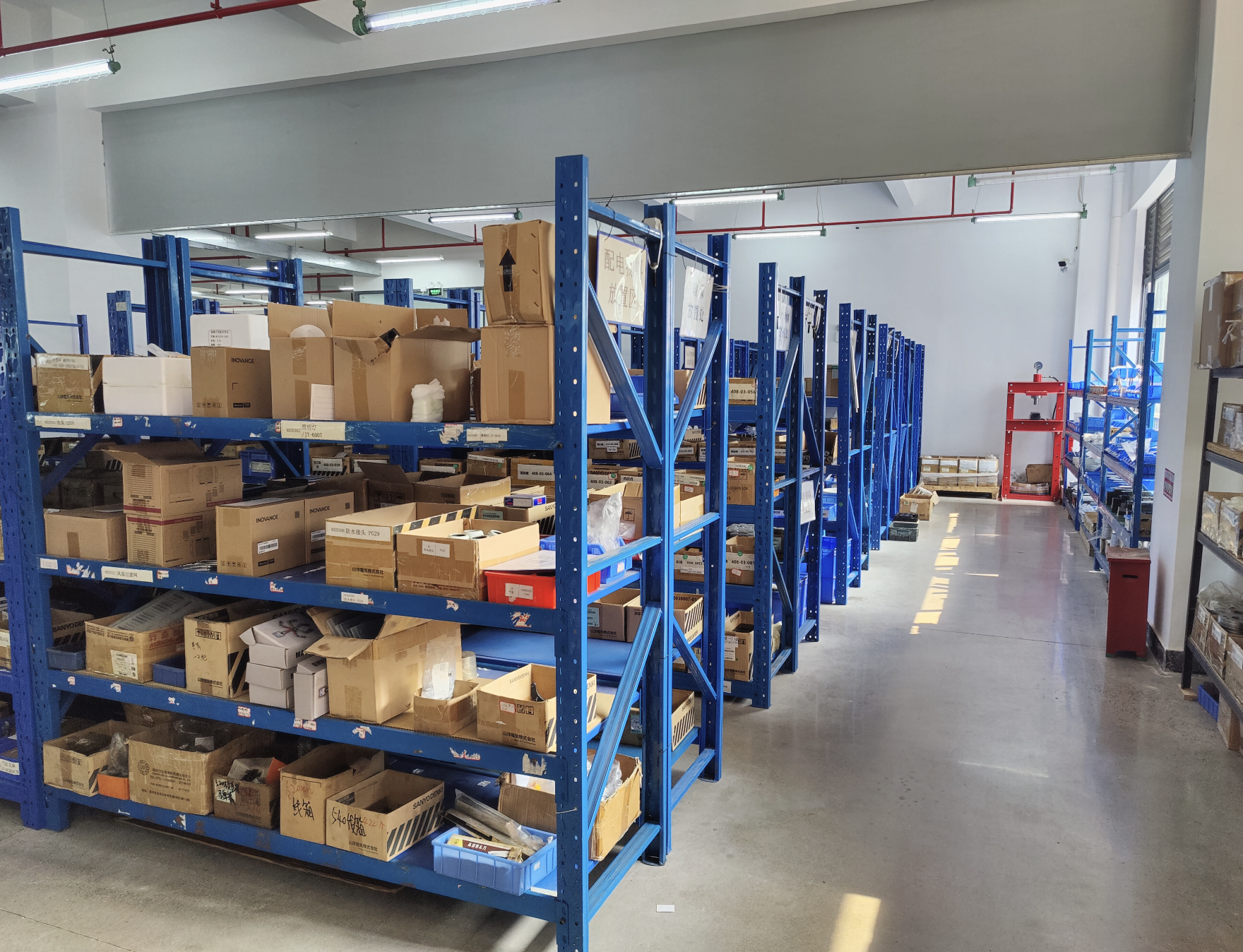 热销3d转头款钢丝折弯机 家具龙凤椅骨架铁丝折弯机 立体弯线机器